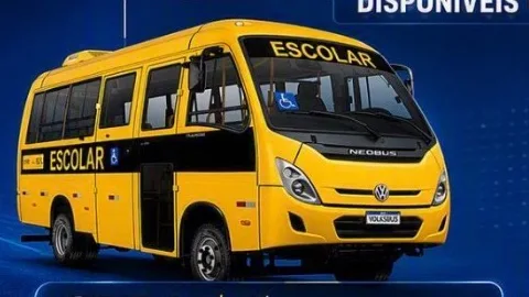 VW Volksbus ORE 1 escolar amarelo